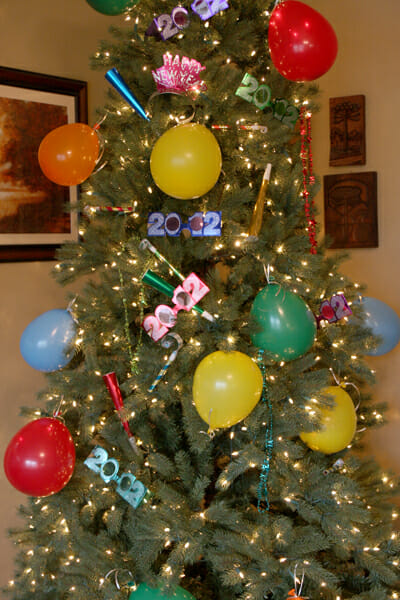 New Years Tree full
