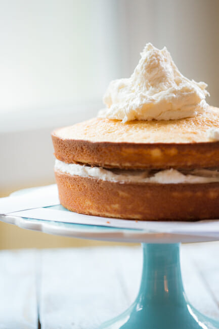 frosting on layer cake