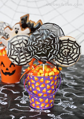 Spider Web Cookies
