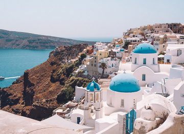 Oia Santorini Guide
