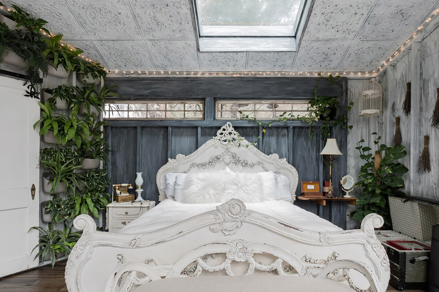 enchanting treehouse south carolina wadmalaw island airbnb